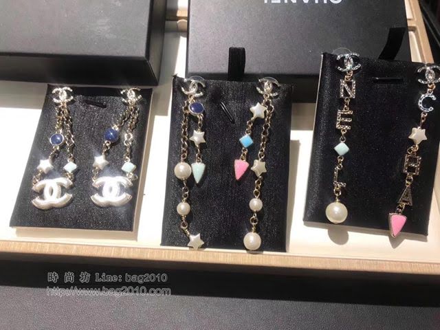 chanel手鏈 專櫃同步 爆款耳釘 時尚簡約 香奈兒流蘇吊雙C耳釘  gzsc1148